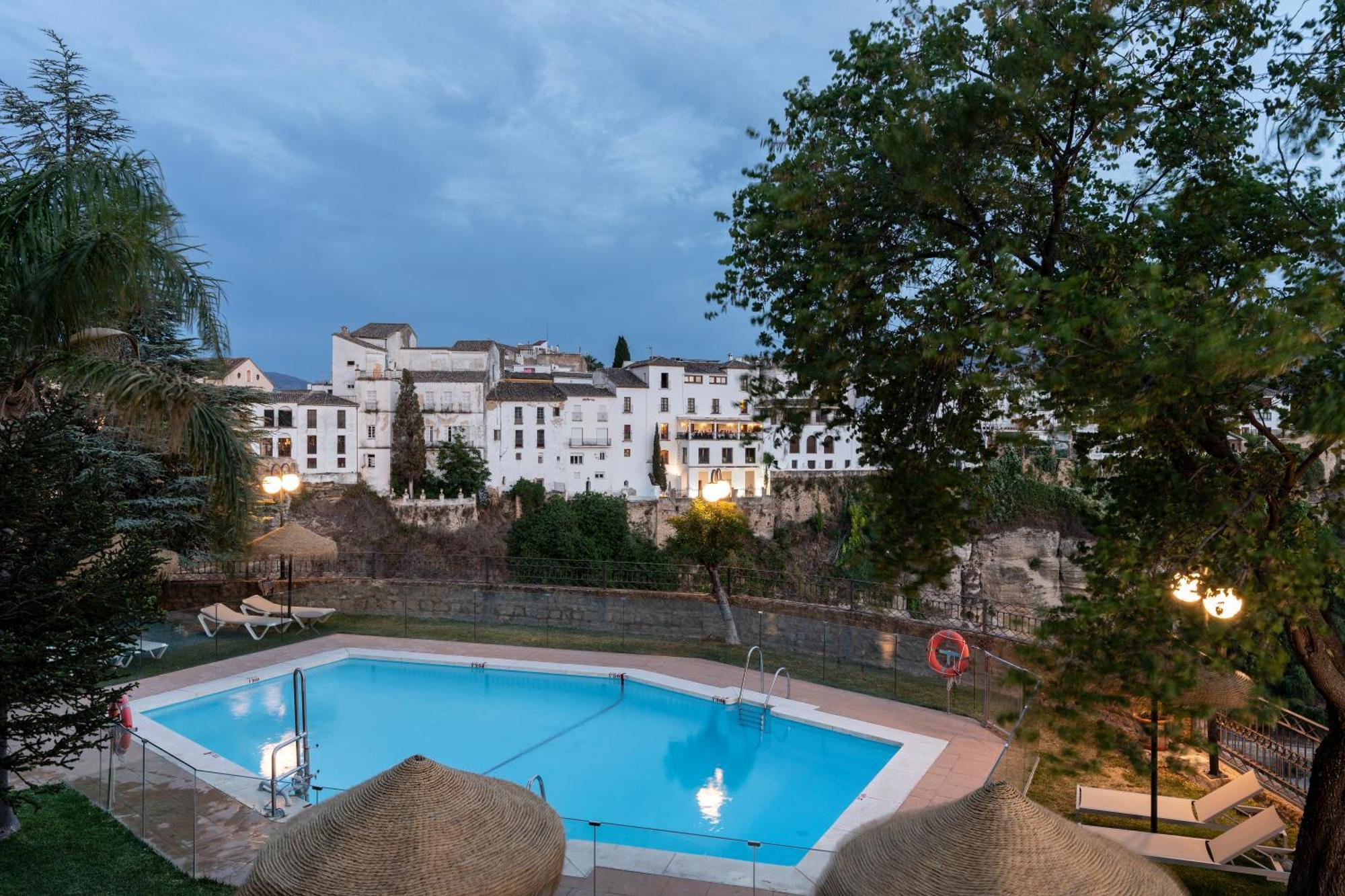 Parador De Ronda Exterior photo